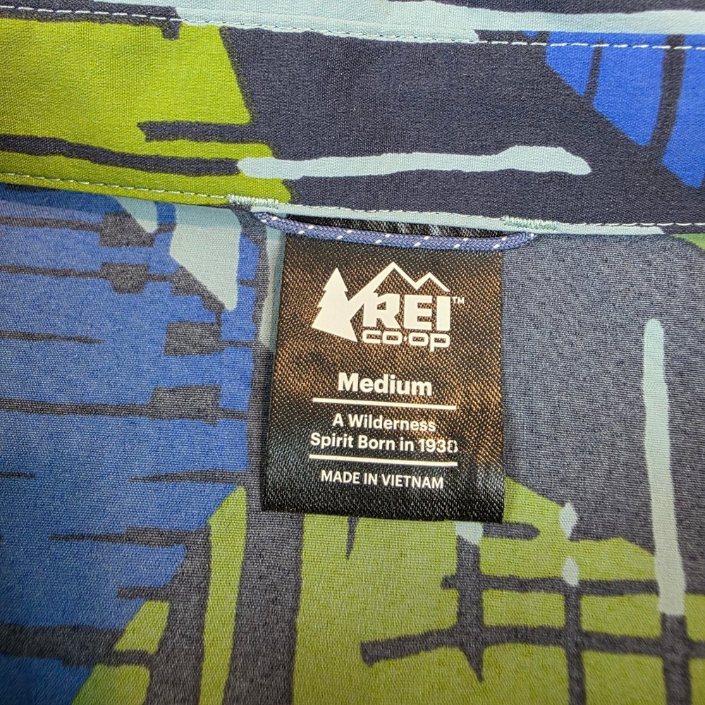 REI Co-op‎ Sahara Short Sleeve Shirt Quick Dry Womens Medium Blue Green Abstract - Picture 5 of 9